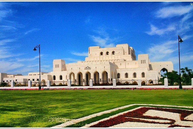 Half Day Tour in Muscat (except on Friday) - The Grand Mosque: Muscat’s Major Architectural Stop