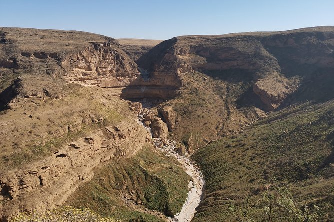 Hike to Taiq Cave - Sinkhole and Baobab forest - Jabal Samhan and the baobab trees