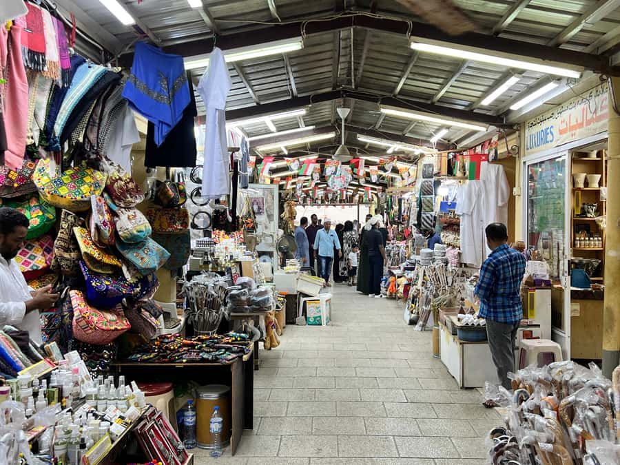 Historical Salalah City Tour with Culture, Food & Shopping - Clothing, pace, and practical planning