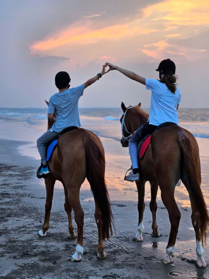 Horse Riding Oman - 2 hour ride - Arriving near Al Sawadi Resort