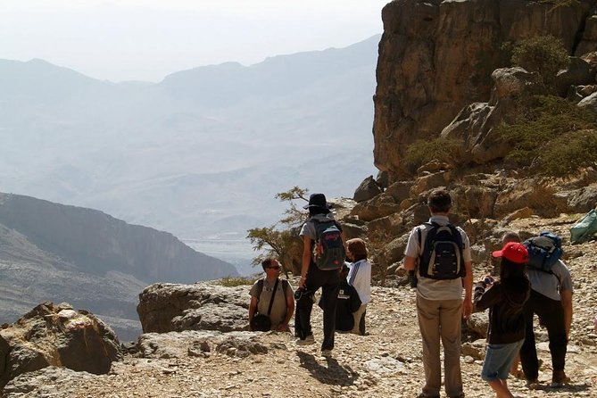 Jabl Shams and Nizwa private and custom tour - Key points to know before booking