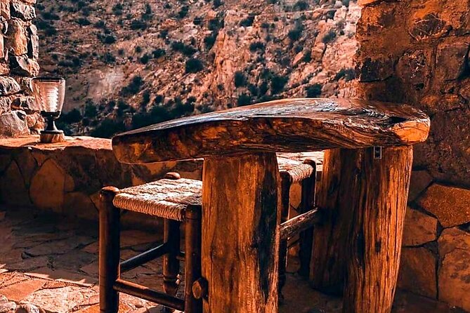 Jebel Akhdar Al Suwjara - Birkat Al Mouz Ruins - Private Full Day Tour - Reaching Al Suwjara by 4WD and on foot
