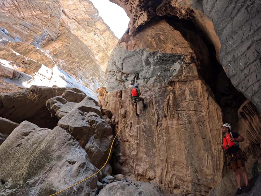 Jebel Shams: Full Day Adventure Tour through Snake Canyon - The scenery is the reward between the adrenaline