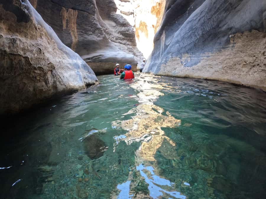 Jebel Shams: Full Day Adventure Tour through Snake Canyon - Timing, food, and the human side of the outing