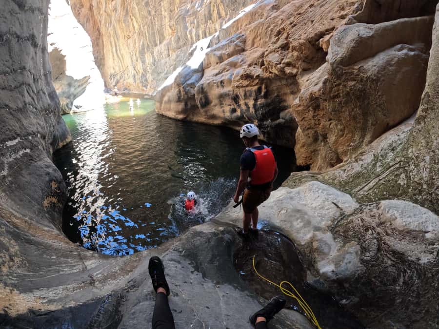 Jebel Shams: Full Day Adventure Tour through Snake Canyon - What the six-hour route actually involves