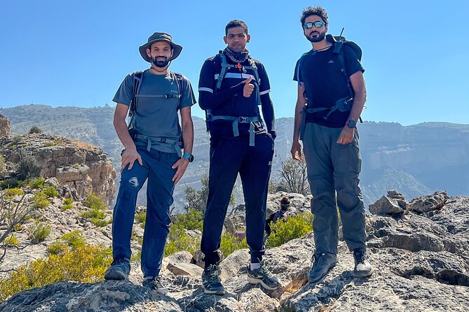 Jebel Shams summit W4 - Camp, sunset, and a quiet night at altitude