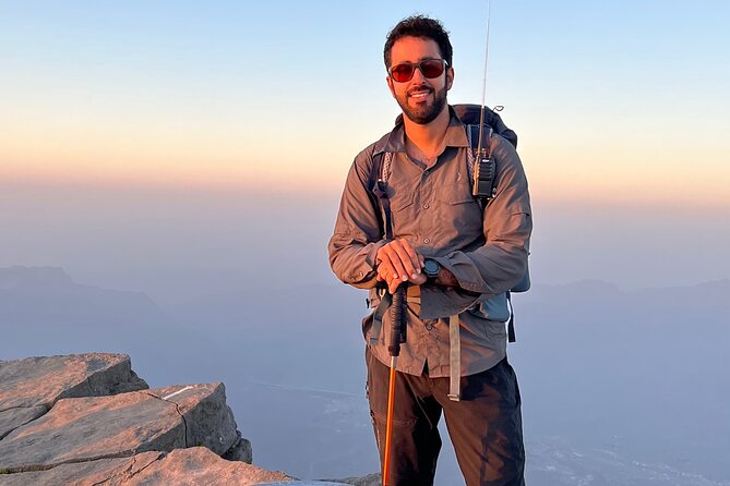 Jebel Shams summit W4 - The 24 km hike to Oman’s high point