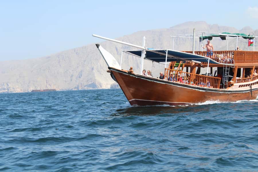 Khasab: Beach Camping with Full Day Cruise with full board - Getting From the UAE to Khasab