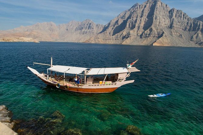 Khasab Dhow Cruise To Musandam Fjords With Lunch Onboard - The second stop and lunch onboard