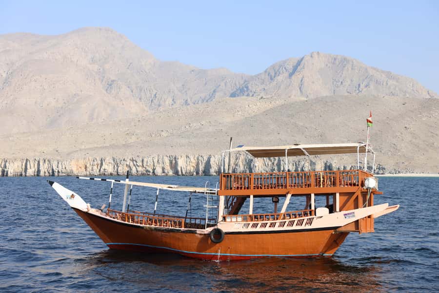 Khasab: Dhow Cruise with Lunch, Dolphin Watching& Snorkeling - Key points before you book