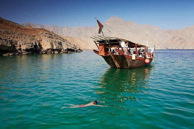 Khasab Musandam Half Day Dhow Cruise and Snorkeling Trip - What the refreshments are really like