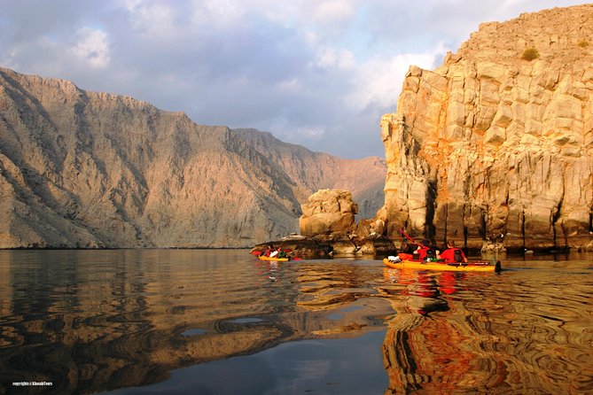 Musandam Khasab Day Trip and Dhow Cruise from Dubai - Meeting the guide at Khasab Port