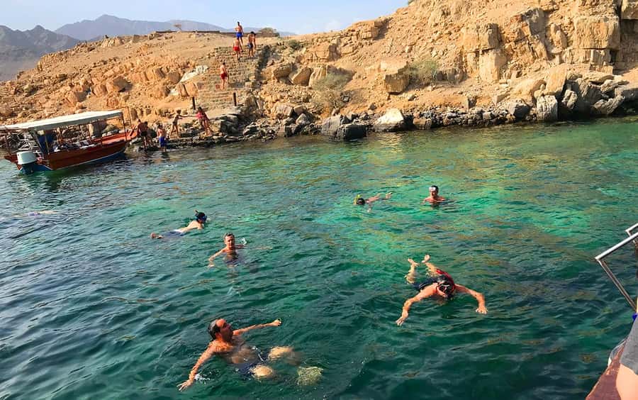 Musandam/Khasab: Overnight Dhow Cruise with Camping and BBQ - Dawn Breakfast and the Return to Khasab
