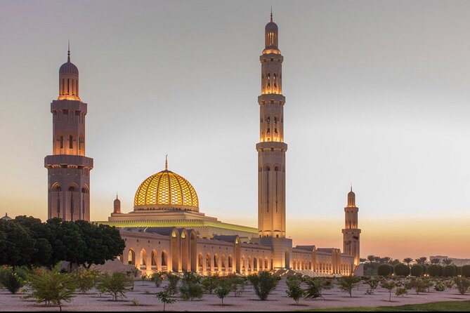 Muscat: Airport Private Transfer to/from all Muscat Hotels - What the $45 Group Price Really Buys You