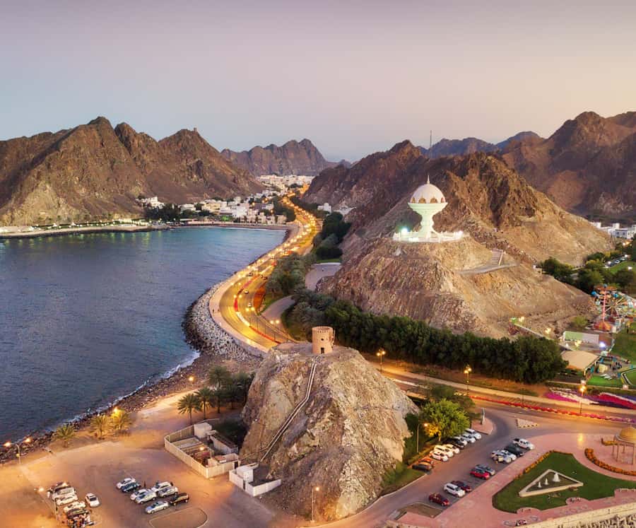 Muscat: Budget Friendly City Tour - Pickup, vehicles, and group size