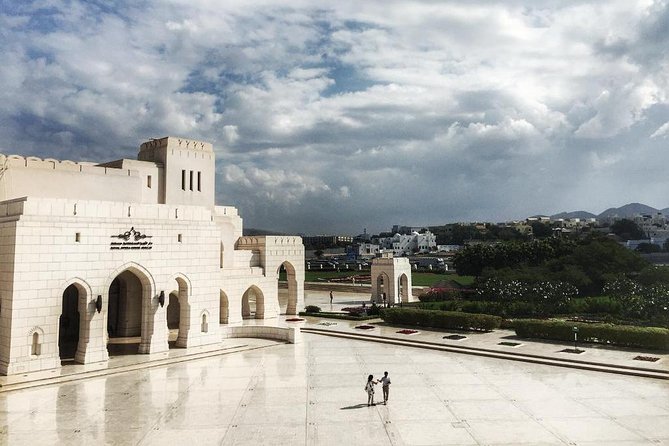 Muscat: City Highlights Experience with Transfer - Royal Opera House Muscat: modern Oman on stage