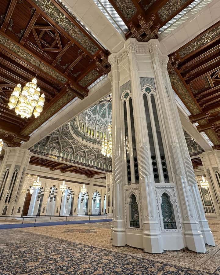 Muscat City Tour and life with Omani Guy ( luxury car). - Is $100 per person good value?