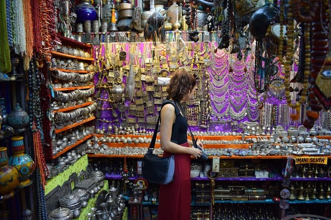 Muscat City Tour -Half-Day- Mystic Muscat - The guides make the difference