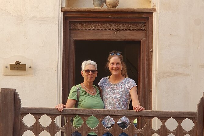 Muscat City Tour with All Language Guide - Mutrah Fish Market: a brief look at working harbor life