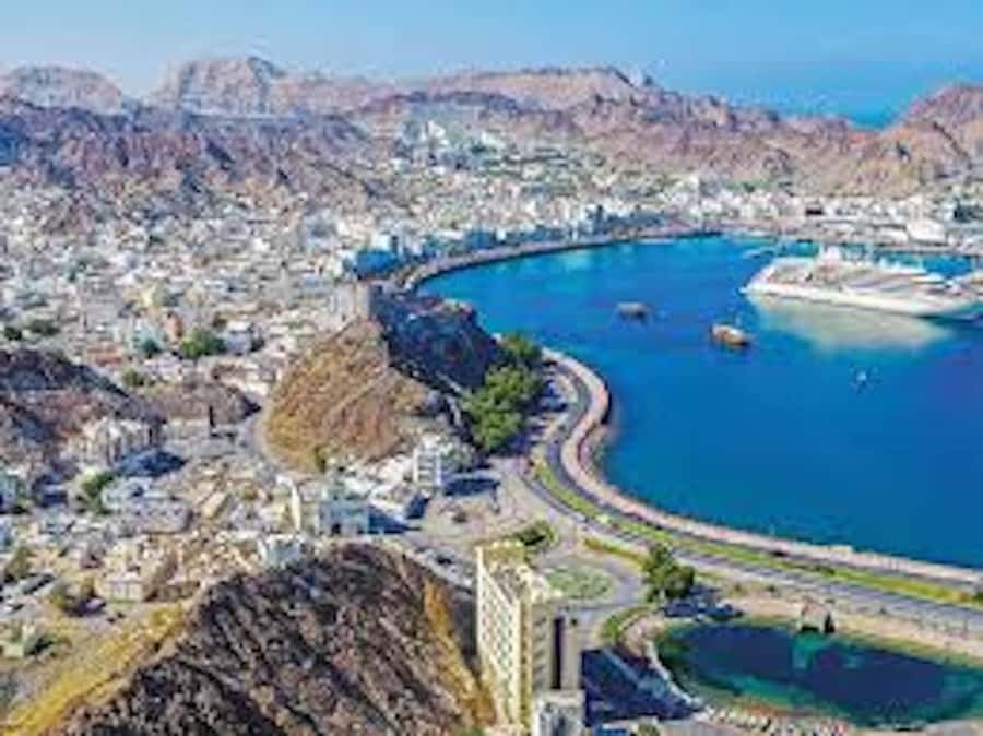 muscat city tour with pick up SMALL GROUP 7 PEOPLE MAX - Key points to know before you book