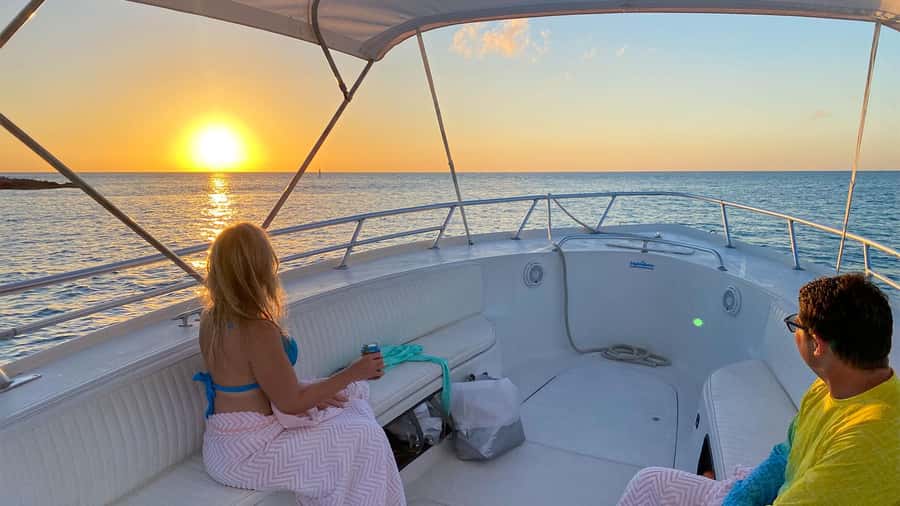 Muscat : Coastal & Sunset Boat Trip - Marina Bandar Al Rowdha before sunset