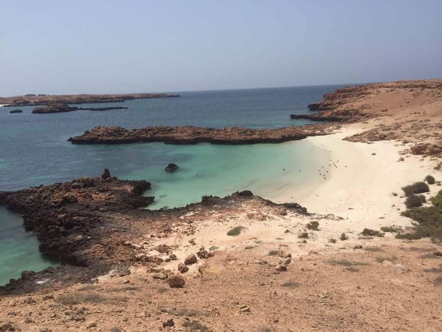 Muscat: Daymaniyat Islands Private Boat Tour with Snorkeling - Fishing near Fahal Island
