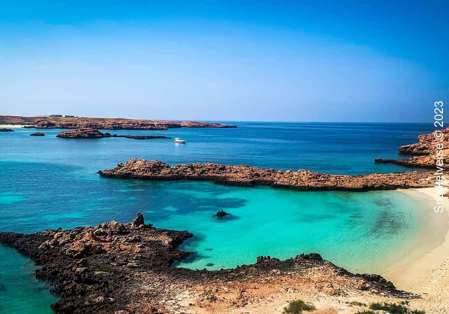 Muscat: Daymaniyat Islands Snorkeling Trip with Lunch - What to bring for a smoother outing