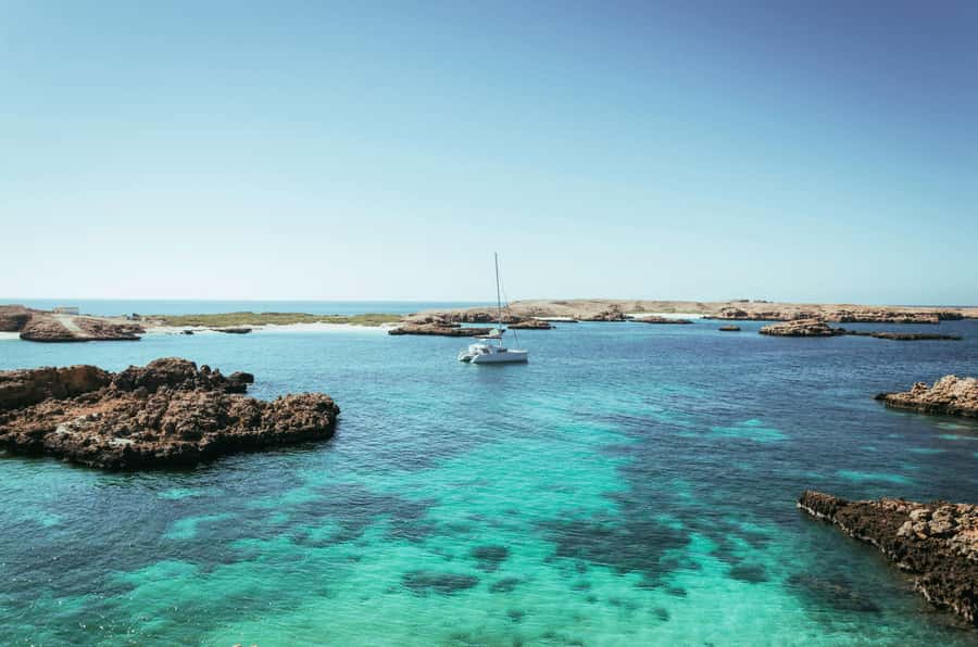 Muscat: Daymaniyat Islands Snorkeling Trip with Lunch - Is $96 a fair price?