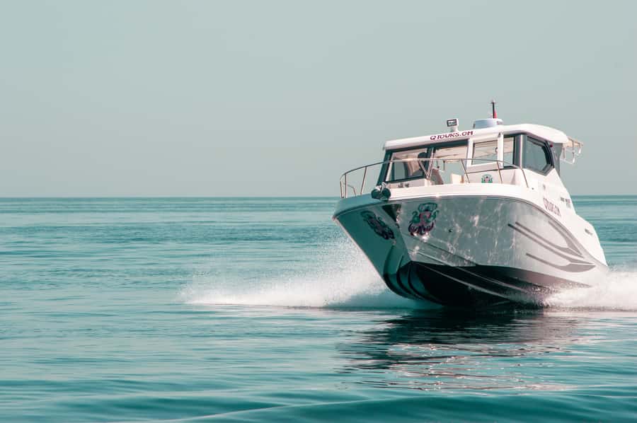 Muscat: Daymaniyat Islands Snorkeling Trip with QTours - The boat ride across Oman’s clear coastal waters