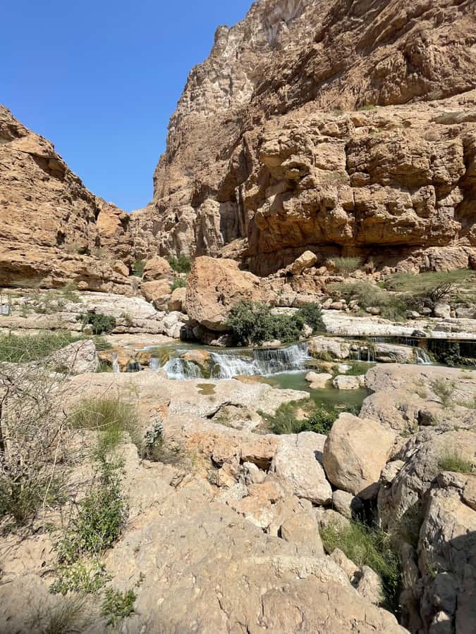 Muscat: Full-Day Wadi Shab & Bimmah Sinkhole Private Tour - The value of a private tour at $130