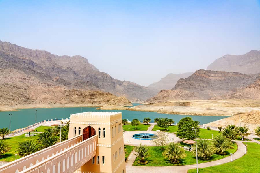 Muscat: Half-Day Guided City and Oman Coast Tour - What this six-hour Muscat tour is trying to do