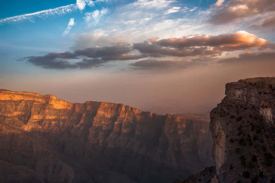 Muscat: Half-Day Guided City and Oman Coast Tour - Starting at Muttrah Souk