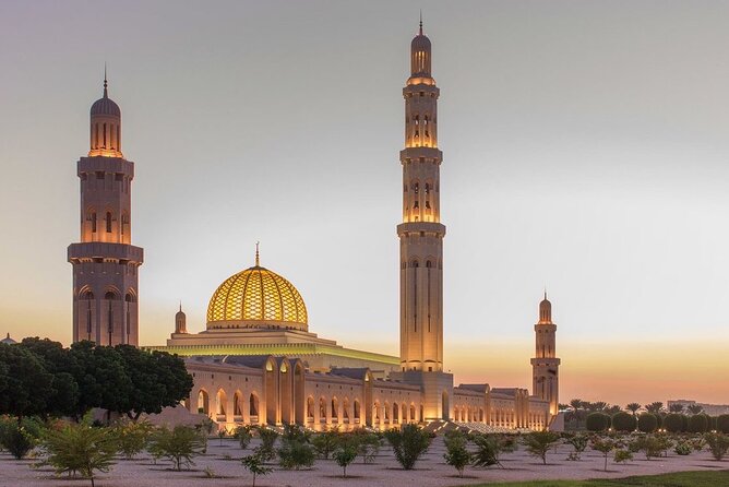 Muscat: Half-Day Muscat Private City Tour With Pickup/ Drop off - The guide can make or break the day