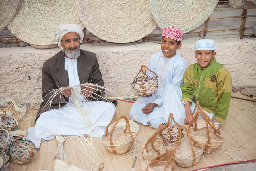 Muscat: Half-Day Sightseeing Essentials Tour and Audio Guide - A practical first look at Muscat in four hours