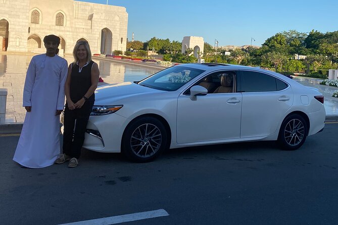 Muscat : Luxury car with private driver - Key points to know before booking