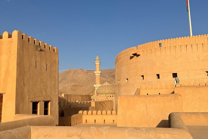 Muscat: Nizwa Market & Fort, Jabel Akhdar Full-Day Tour + Lunch - Is $400 per person good value?