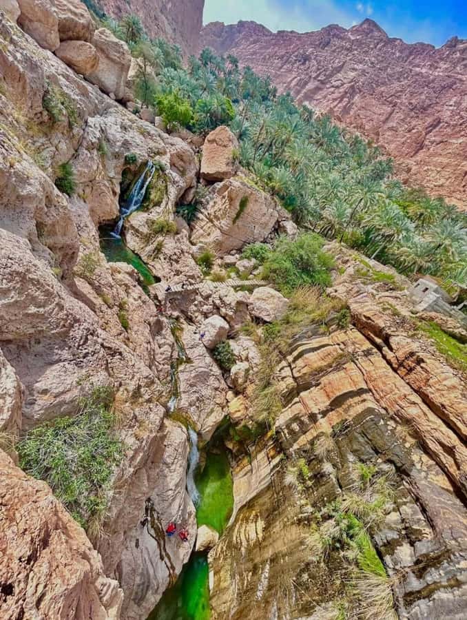 Muscat Oman Grand Canyon, Jebel Shams & Nizwa - Five reasons this Oman day tour is worth considering