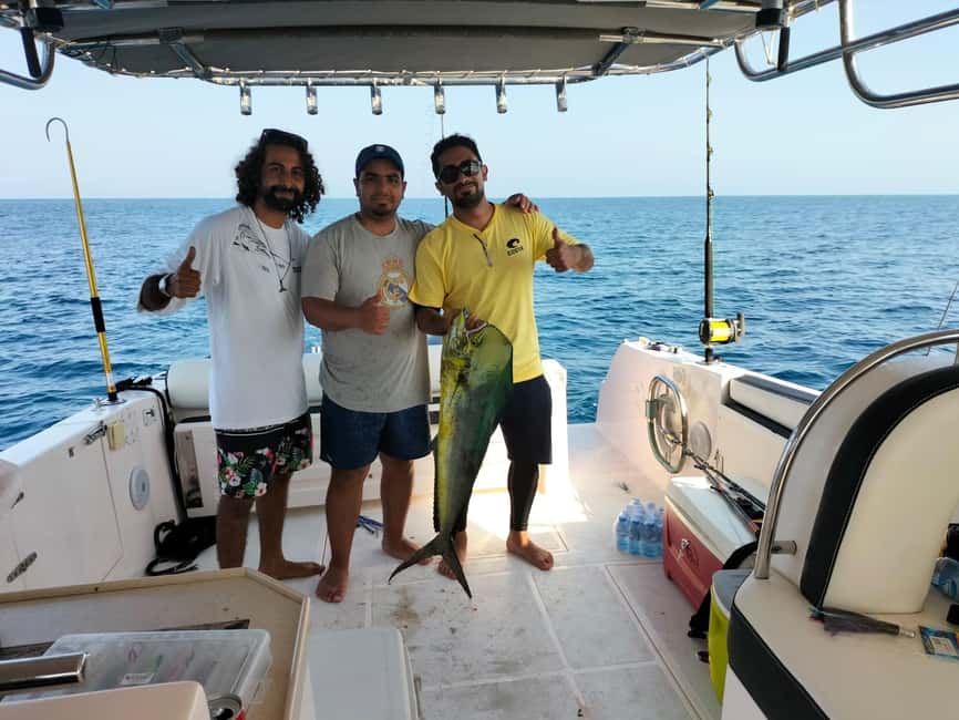 Muscat Oman: Snorkeling adventure to Daymaniyat Island - The crew makes the difference
