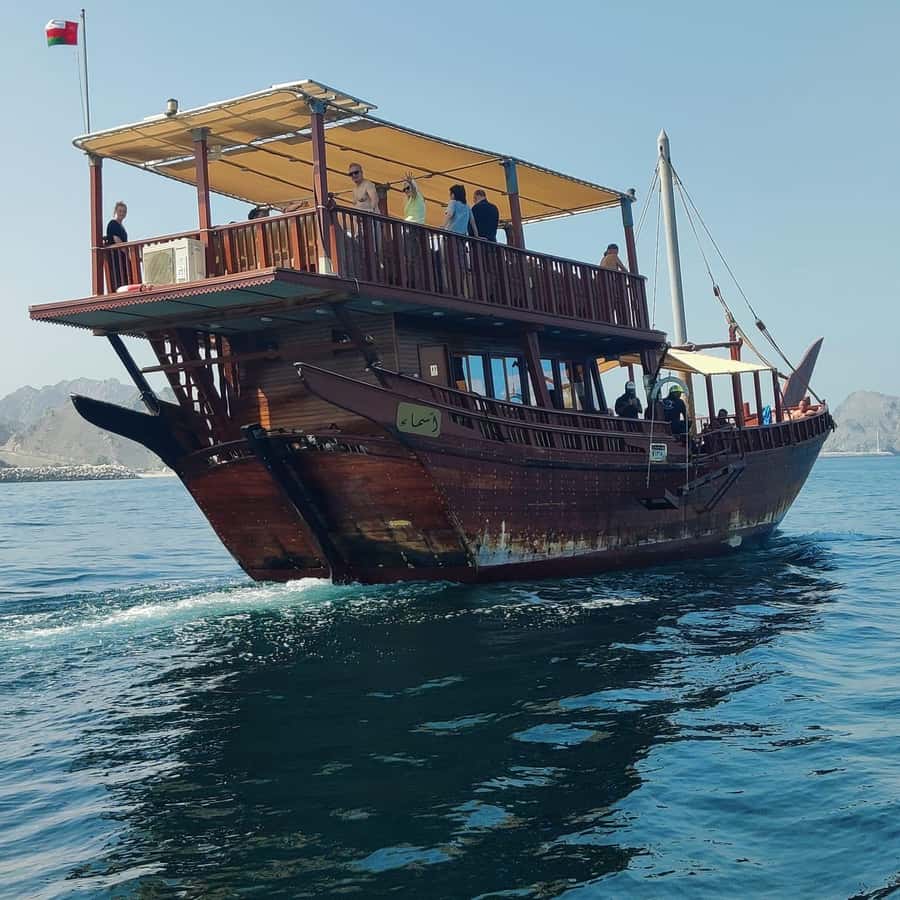 Muscat: Omani Dhow Coastal and Sunset Cruise - Key points to know before booking