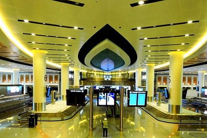 Muscat Private Arrival Airport Transfer - Luggage limits you should not ignore