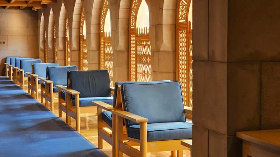 Muscat: Private City Guided Tour - A short stop at Al-Qurm beach