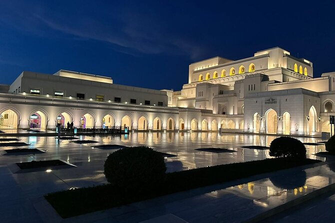 Muscat Private Evening City Tour with pickup from Hotels and Port - Why Muscat Works So Well After Sunset