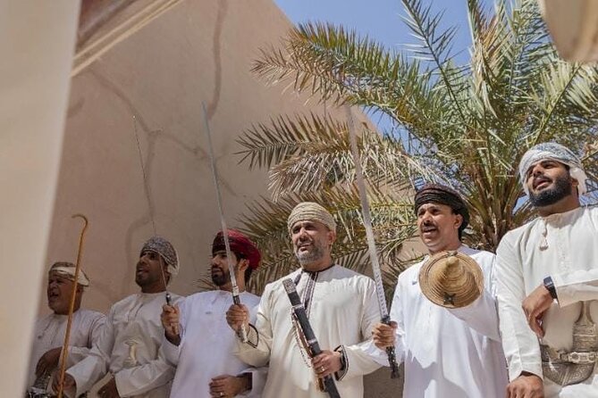 Muscat : Private tour to Nizwa full day - Arriving at Nizwa Fort