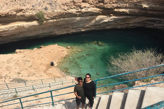 Muscat : Private trip to Wadi Shab for a full day with lunch - Reaching the deeper valley and the water