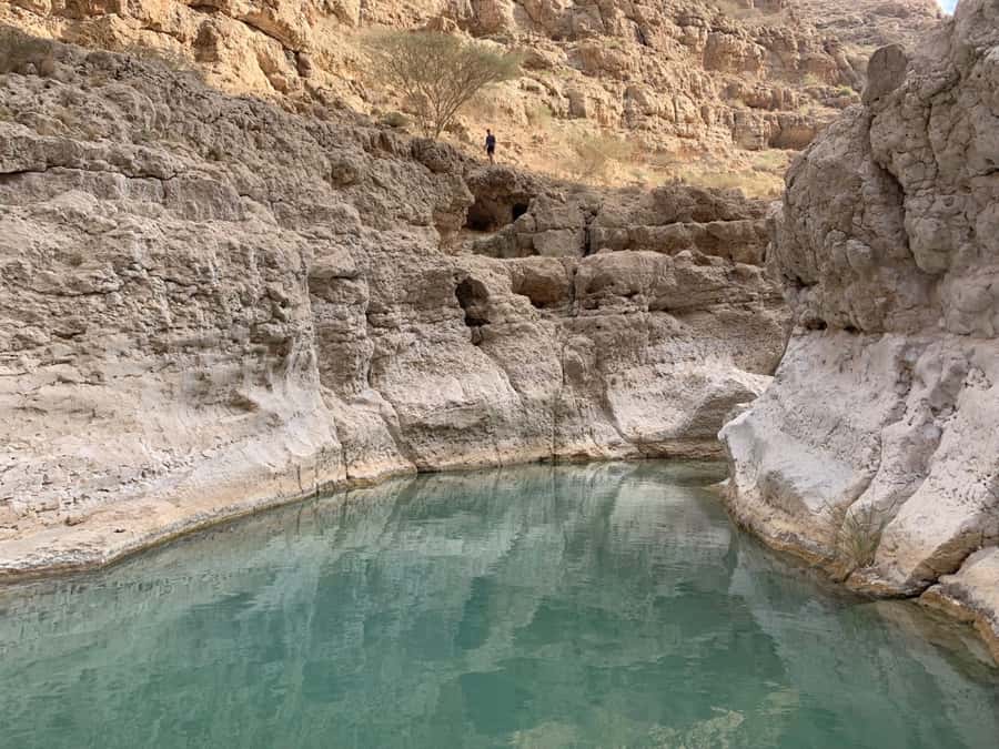 Muscat : Private trip to Wadi Shab + sinkhole - What the private vehicle adds