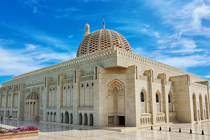 Muscat trasfer: airport trasfer to/from hotel in muscat - Communication Is The Most Important Practical Detail