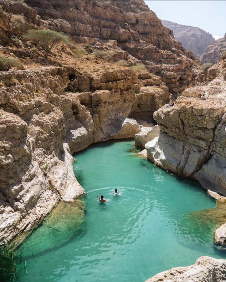 Muscat: Wadi Shab & Bimmah Sinkhole Tour with Pickup & Lunch - Leaving Muscat for Oman’s coastal valleys