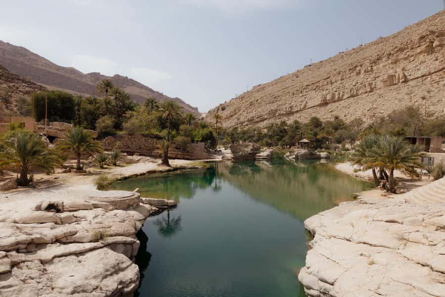 Muscat: Wahiba Desert and Wadi Bani Khalid Guided Group Tour - Why the sunset option earns the extra time
