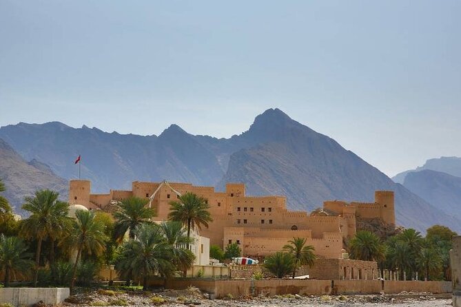 Nakhal Fort-Nakhal Hotspring-Wadi Bani Awf-Bilad Sayt - Private Full Day Tour - The rough road into Wadi Bani Awf
