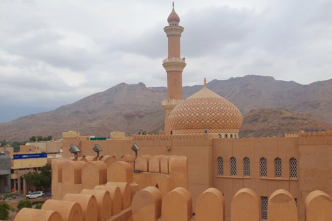 Nizwa and Jebel Akhdar Discovery: Guided Small Group Experience - Key points at a glance